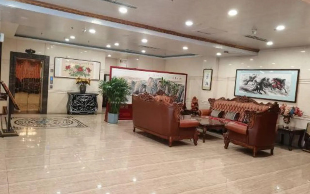 Hot Spring Holiday Hotel