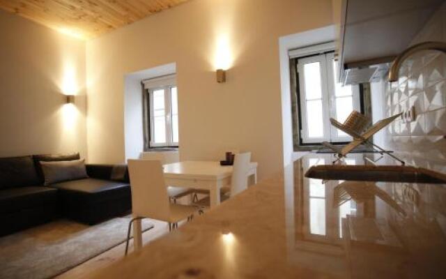 Charming Bairro Alto Apartment