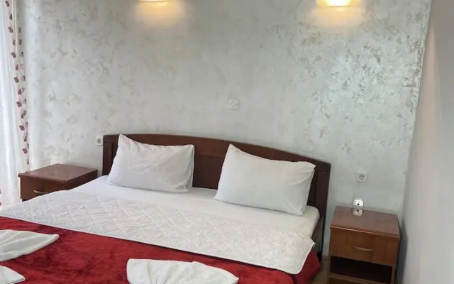 Hotel Alba