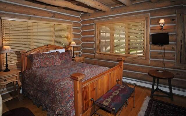 Lodges at Timbercreek West Vail Home