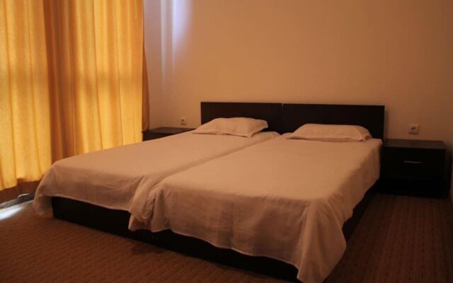 VP Vigo Beach Studio