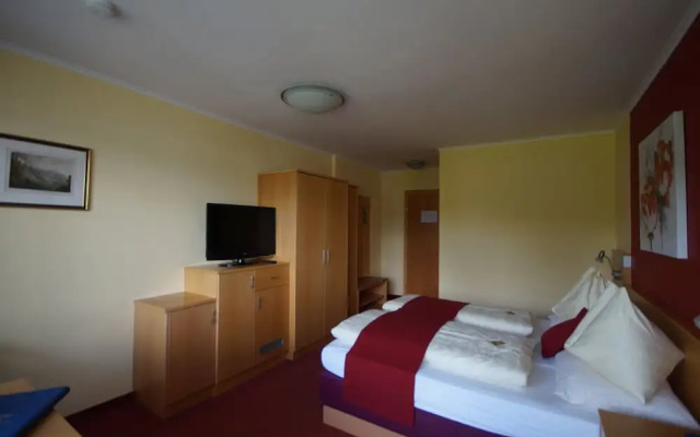 Strandhotel Schabus