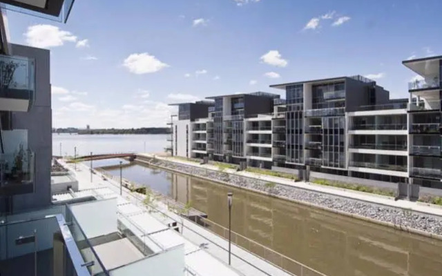 Accommodate Canberra - Aurora