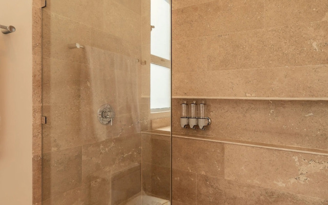 NHOA 312B Lux 1BR in Aldea Zama