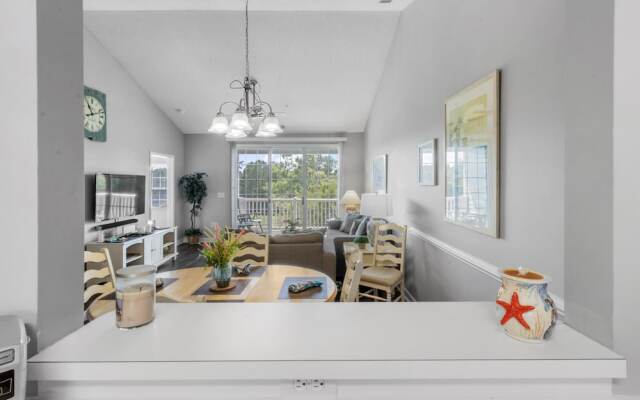 Havens #1832 2 Bedroom Condo by Redawning