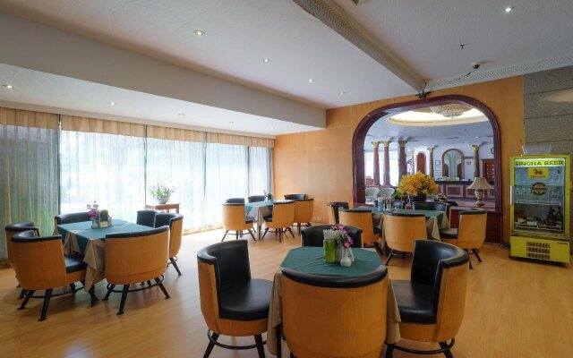 Royal Benja Hotel