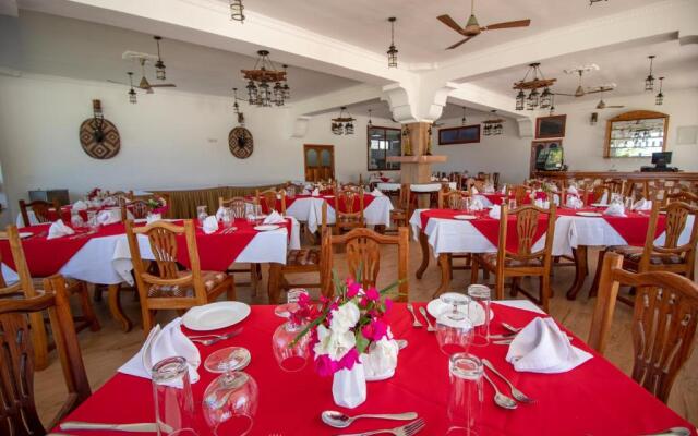 Sunny Palms Beach Bungalows