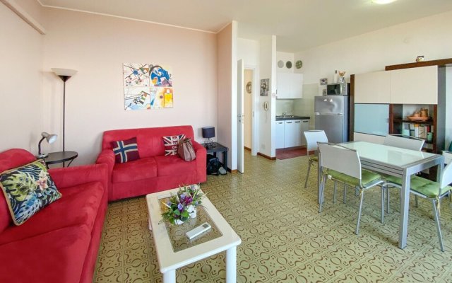 Beautiful Apartment in Torri del Benaco With Outdoor Swimming Pool, 1 Bedrooms and Wifi