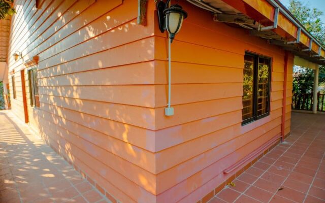 Tropical Villa Siem Reap
