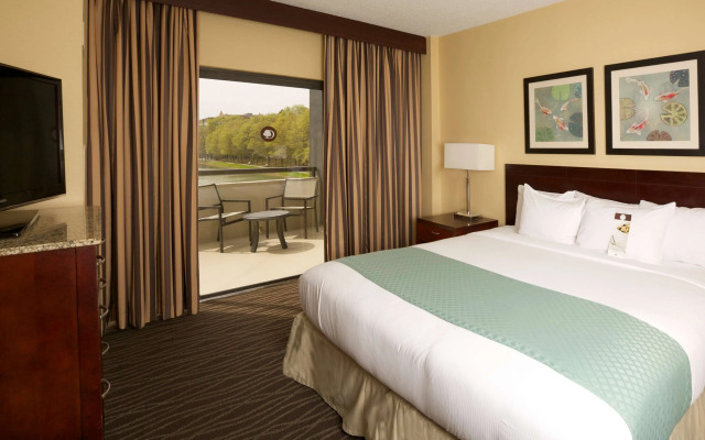 DoubleTree Suites by Hilton Raleigh - Durham