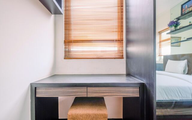 Cozy And Nice 2Br Apartment At Maple Park Sunter