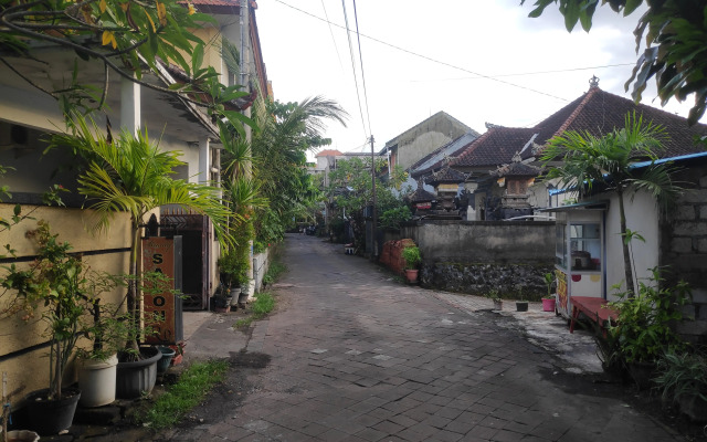 Sedana House By OYO