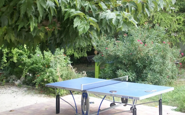 Holiday Home in Le Thor With Private Pool