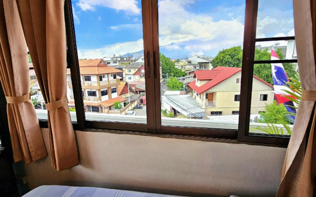 Bed and Terrace Guesthouse