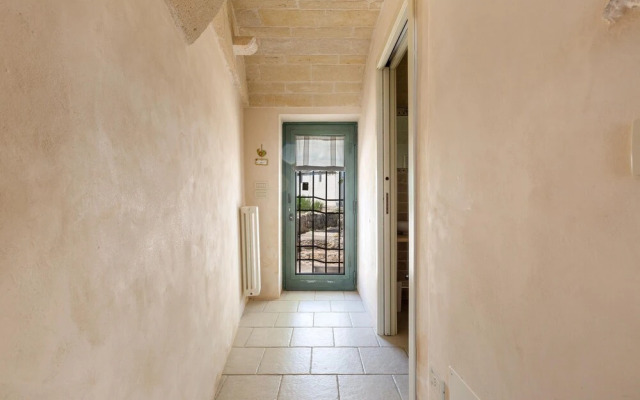 2422 Il Trullo di Erna by Barbarhouse