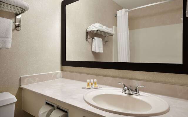 Days Inn by Wyndham Grand Forks Columbia Mall