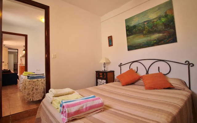 1038 Villa Cruz