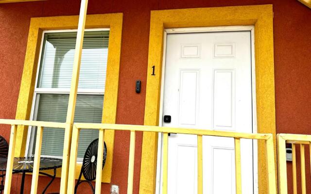 The Rustic @ Paseo de Encinal Drive