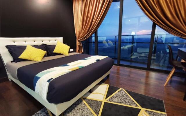 Almas Suites Puteri Harbour Hello Kitty