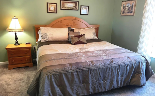 Whispering Pines 252