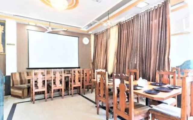 Hotel Pachmarhi