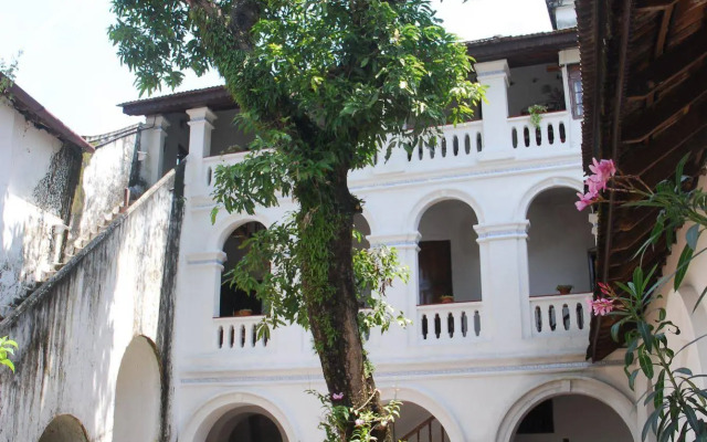The Old Courtyard Hotel