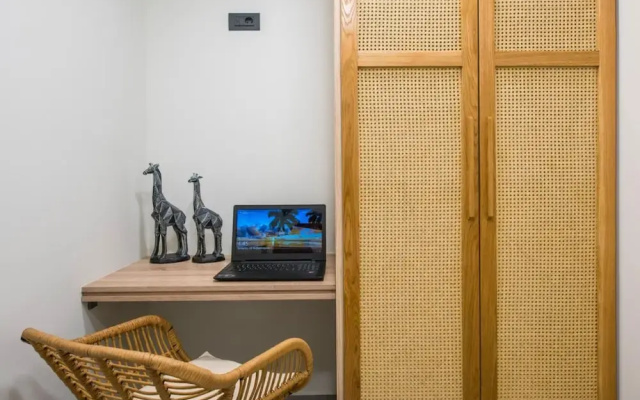 Festos Palace by Luxury Living Apartments