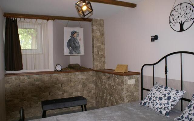 Old Town R1 Apartment with a separate entrance