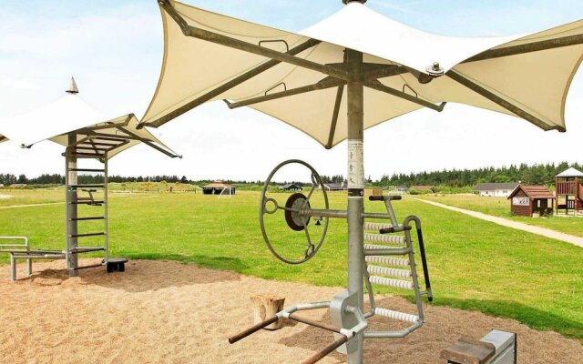 Pretty Holiday Home in Brovst With Whirlpool