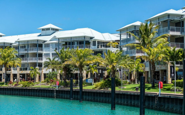 The Boathouse Apartments