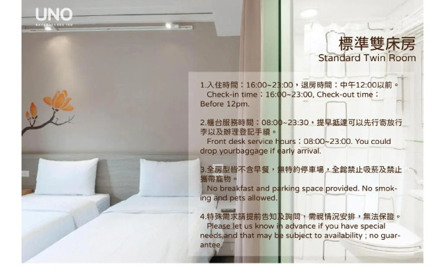 Uno Backpackers Inn