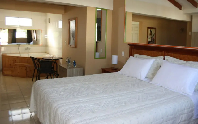 Tikay Suite Hotel