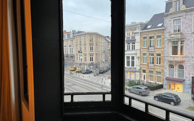 Casa Clementina - 3 Bedroom Apartment in a Art-Nouveau House