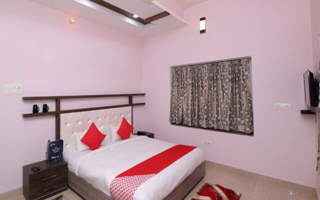 OYO 23416 Maharaja Hotel