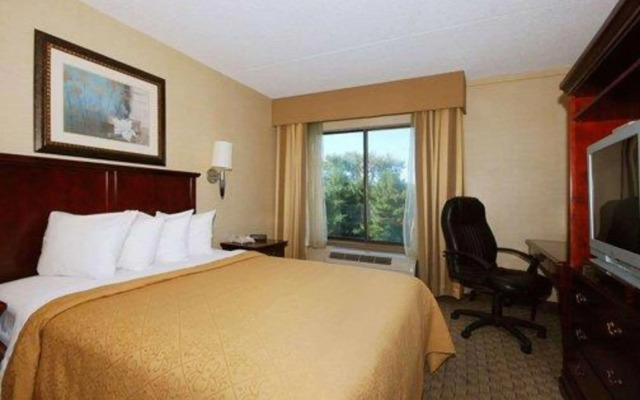 Quality Inn & Suites Bensalem