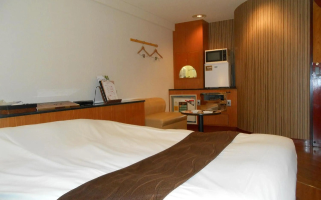 Hotel Lumiere Gotenba (Adult Only)