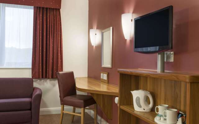 Days Inn by Wyndham Corley NEC M6