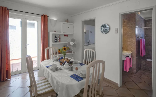 Quinta Paraiso da Mia 2-bedr Apartment in Luz
