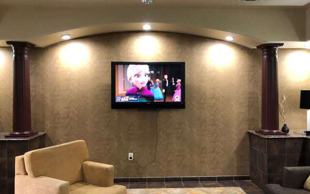 SureStay Plus Hotel by Best Western San Antonio SeaWorld