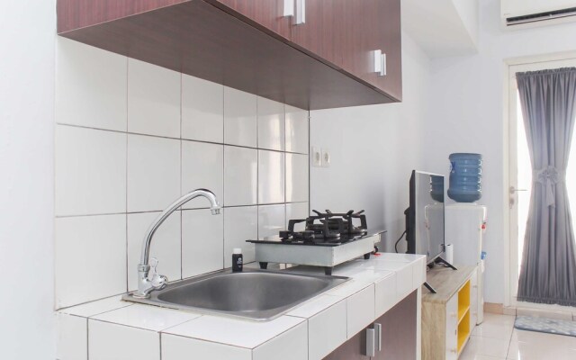 Cozy and Nice Studio The Springlake Summarecon Apartment