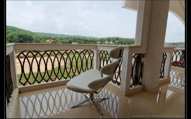 White Pearl Suites