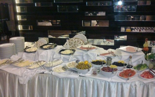 Pak Otel