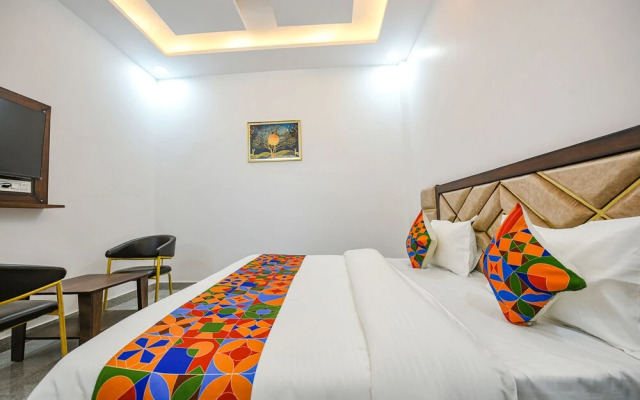 Fabhotel Mountain Inn