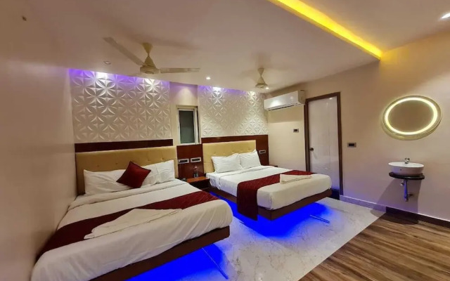 Hotel Sannidhi