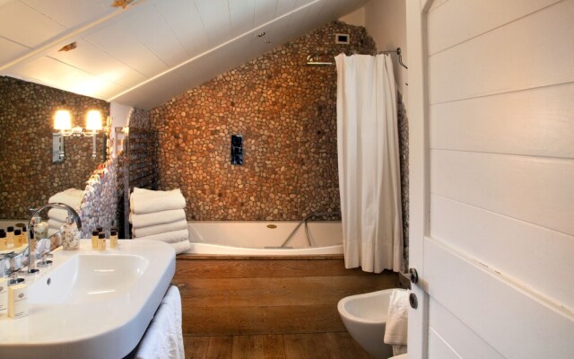Ravello Art Apartments