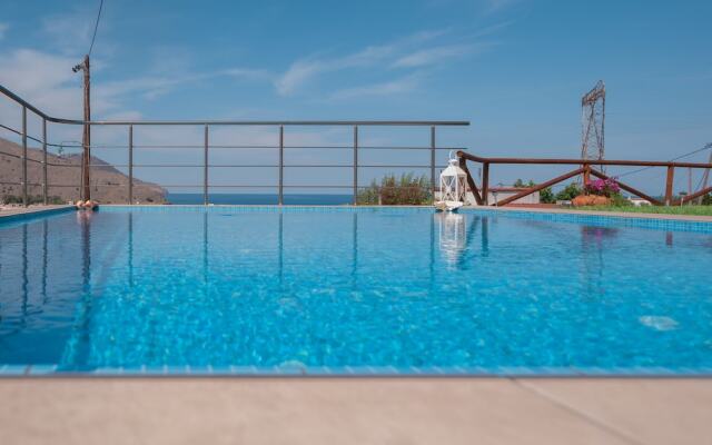 villa balos amfimala