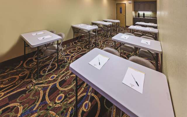 La Quinta Inn & Suites by Wyndham Searcy