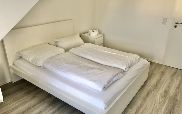 Apartments Porschestrasse 100