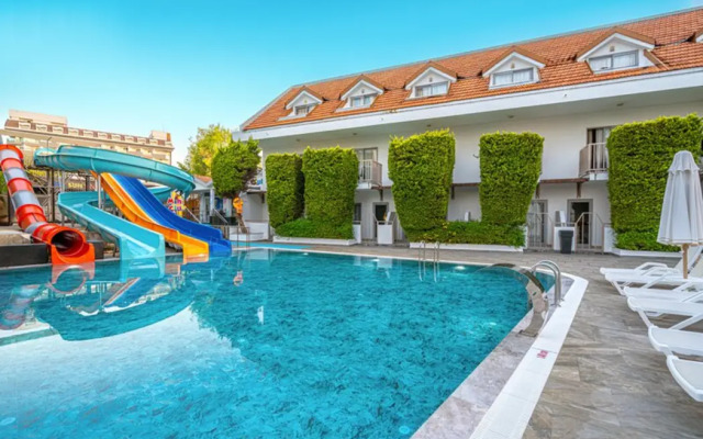 Side Story Resort & Spa