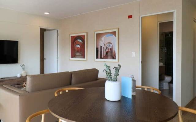 Awesome 2BR With Balcony in Miraflores